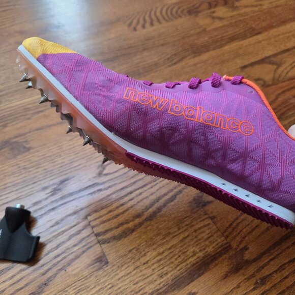 New Balance Unisex MD 500v8 Track Spike, Size 7.5 Men's/ 9 Women's, Yellow/Pink - Picture 4 of 8